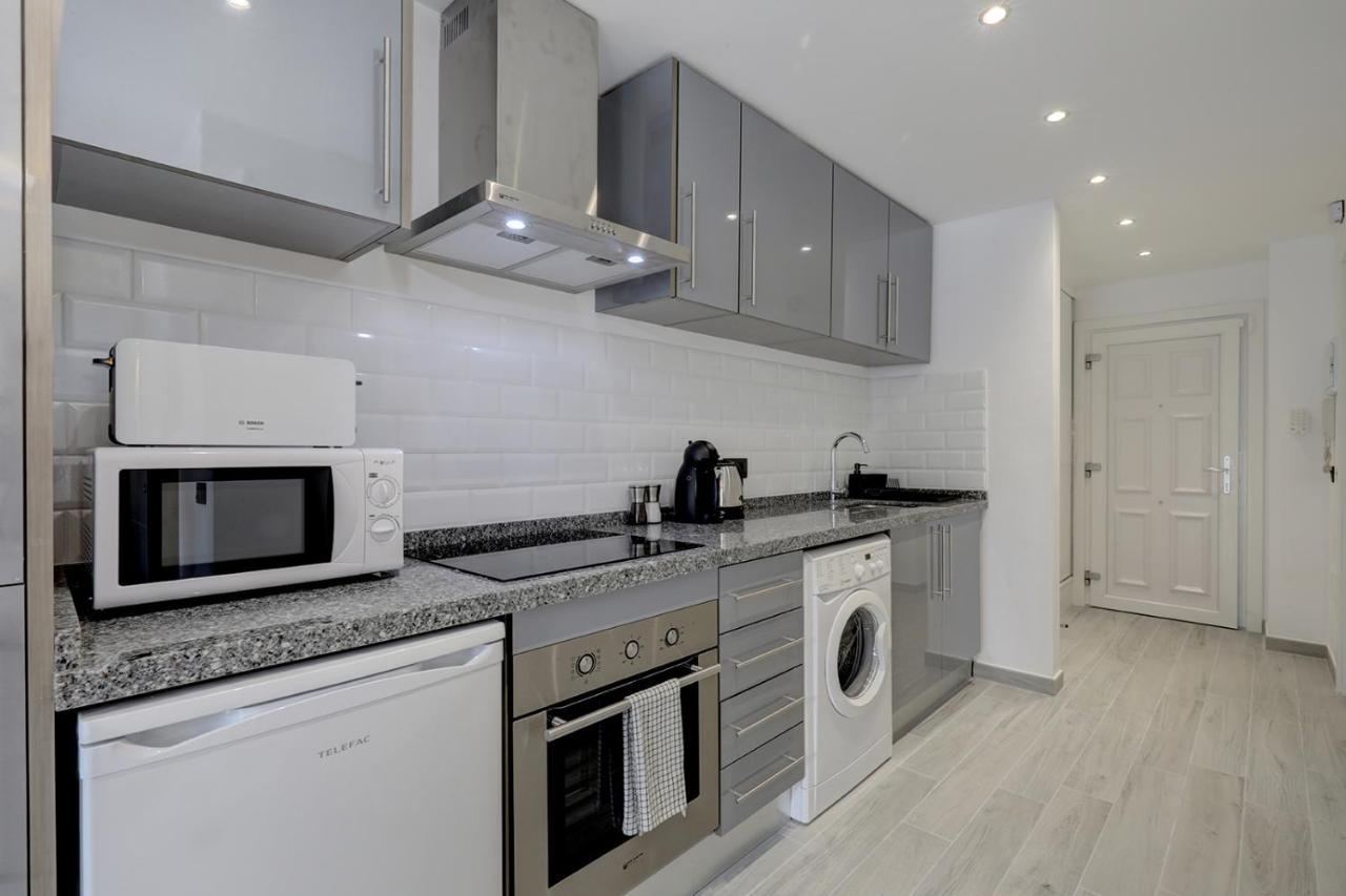 One Bedroom Walking Distance To Puerto Banus Appartamento